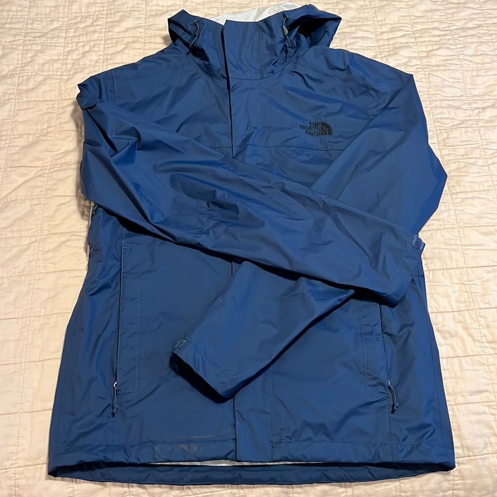 The North Face Blue windbreaker waterproof sz S